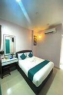 Sun Tree Hotel @ Triang
