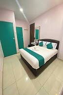 Sun Tree Hotel @ Triang