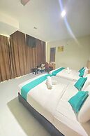 Sun Tree Hotel @ Triang