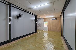 Galaxy Homestay (Muslim)