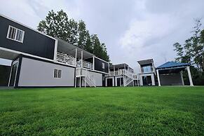 Galaxy Homestay (Muslim)