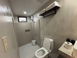 Shat'S Guesthouse Siargao Near Beach