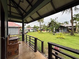 Shat'S Guesthouse Siargao Near Beach