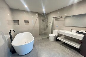 Velin Pattaya Hotel