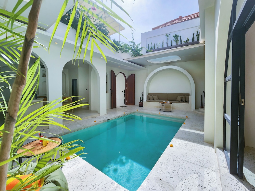 Villa Emilia Canggu by Nagisa Bali