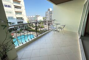 Large Pool-view Studio With Balcony - TW Platinum Suites, Jomtien