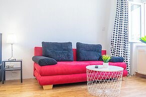Stylish 2BR Apartment Long Stay for 5