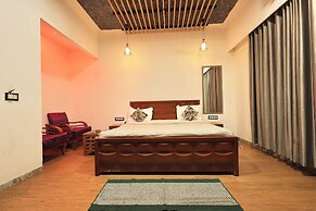 OnlyStay Kirpalu Dham - Opp. Prem Mandir, Vrindavan