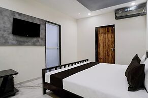 Hotel Ambika, Vadodara