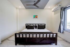 Hotel Ambika, Vadodara