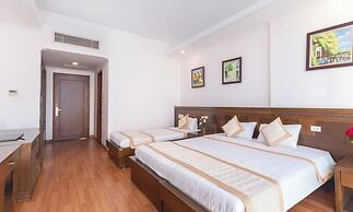 Holiday Central Nha Trang