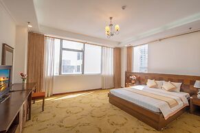 Holiday Central Nha Trang