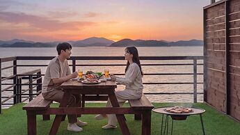 Taean Solpleo Pool Villa