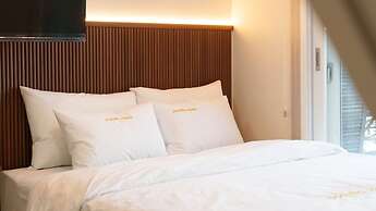 Taean Solpleo Pool Villa