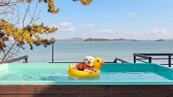 Taean Solpleo Pool Villa