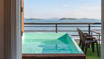 Taean Solpleo Pool Villa