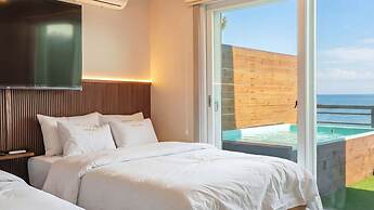 Taean Solpleo Pool Villa