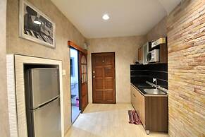 Sea-view Studio With Large Balcony - Bright and Spacious