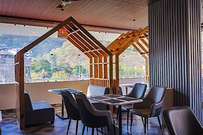 LA VISTA RESIDENCY