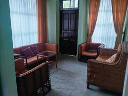 Widi House