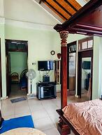 Widi House