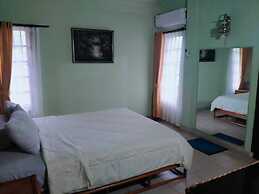 Widi House