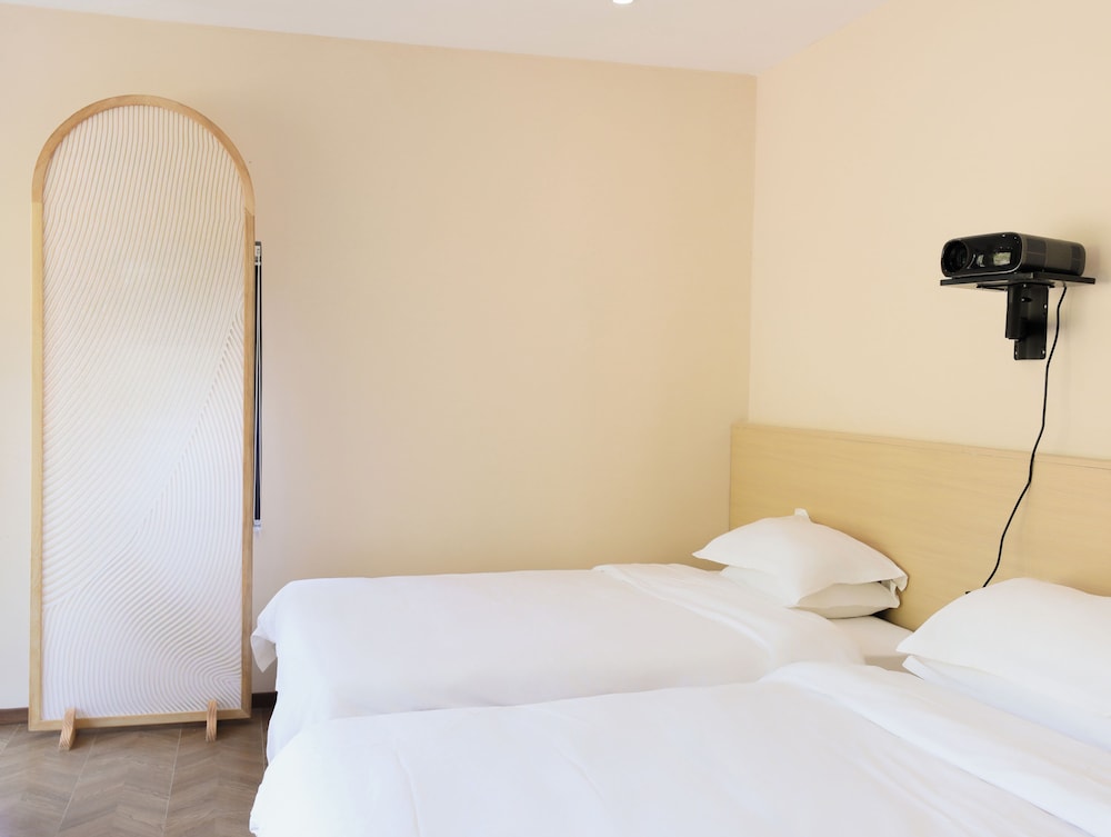 Qipan Yeshe Guesthouse