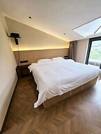 Qipan Yeshe Guesthouse
