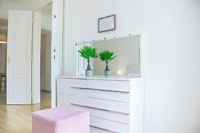 Budget 2BR Long Stay Near Matzleinsdorf