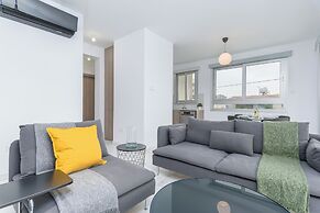 Mirage 2-BR Apt. & Balcony in Larnaca