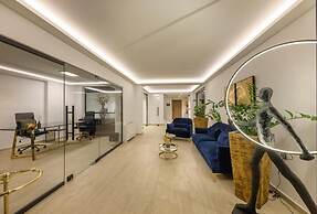 Gold Suites