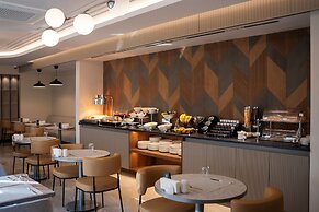REIWA BUSINESS HOTEL