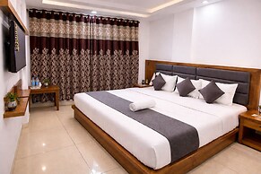 Hotel The Elegance