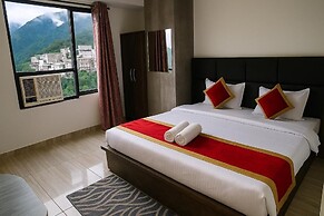 Hotel The Elegance