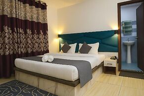 Hotel The Elegance