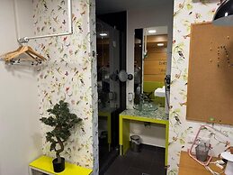 HOTEL ELOOM