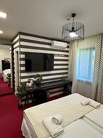 HOTEL ELOOM