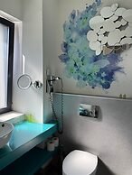 HOTEL ELOOM
