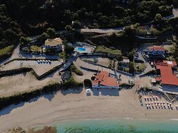 Petani Beach Suites