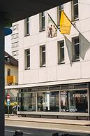 Studio 17