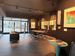 Studio 17