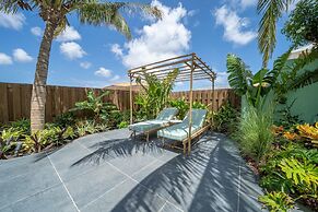 The Private Garden The Ambassador