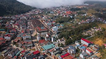 Anara Sapa Hotel & Coffee