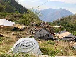Uddibaba Farm Camp and Cafe
