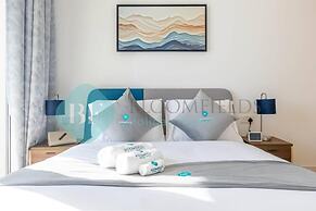 Bloomfields Incredible 1BR In Oasis