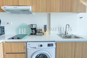 Bloomfields Incredible 1BR In Oasis