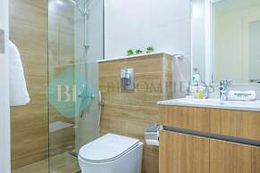 Bloomfields Incredible 1BR In Oasis
