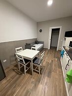 Be House