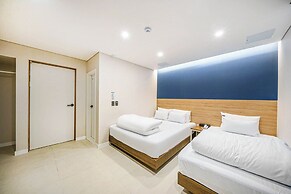 Jeonju J-Brown Hotel
