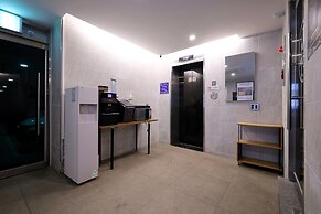 Jeonju J-Brown Hotel